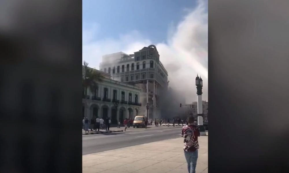 Ισχυρή έκρηξη σε κεντρικό ξενοδοχείο της Αβάνας